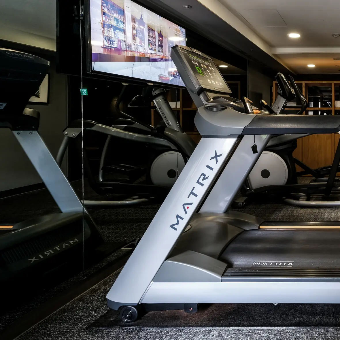 HOTEL COZZI和逸飯店│官網最優惠│線上快速訂房